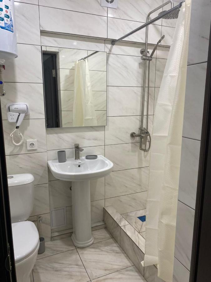 Гостевой Дом Атакар Hotel กากรา ภายนอก รูปภาพ